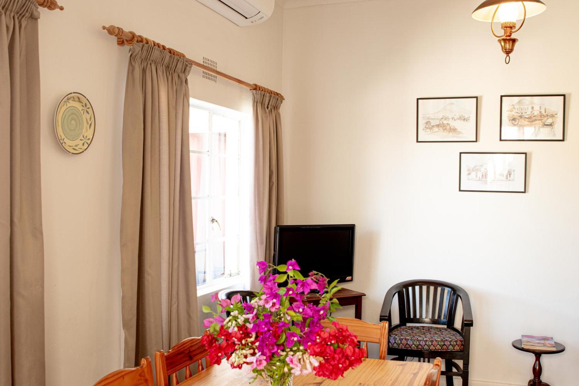 4 Rothman Street B&B Graaff-Reinet Εξωτερικό φωτογραφία