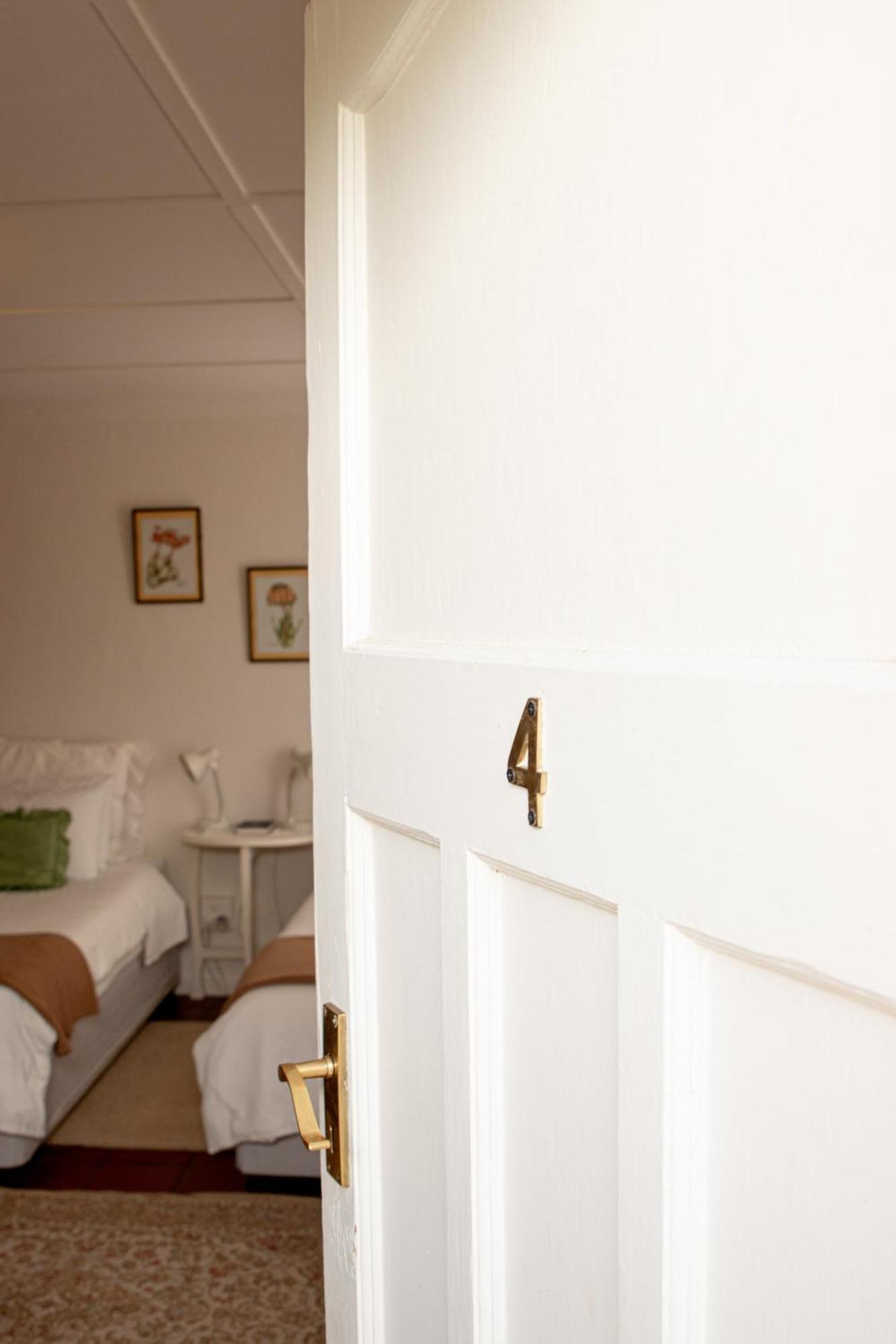 4 Rothman Street B&B Graaff-Reinet Εξωτερικό φωτογραφία