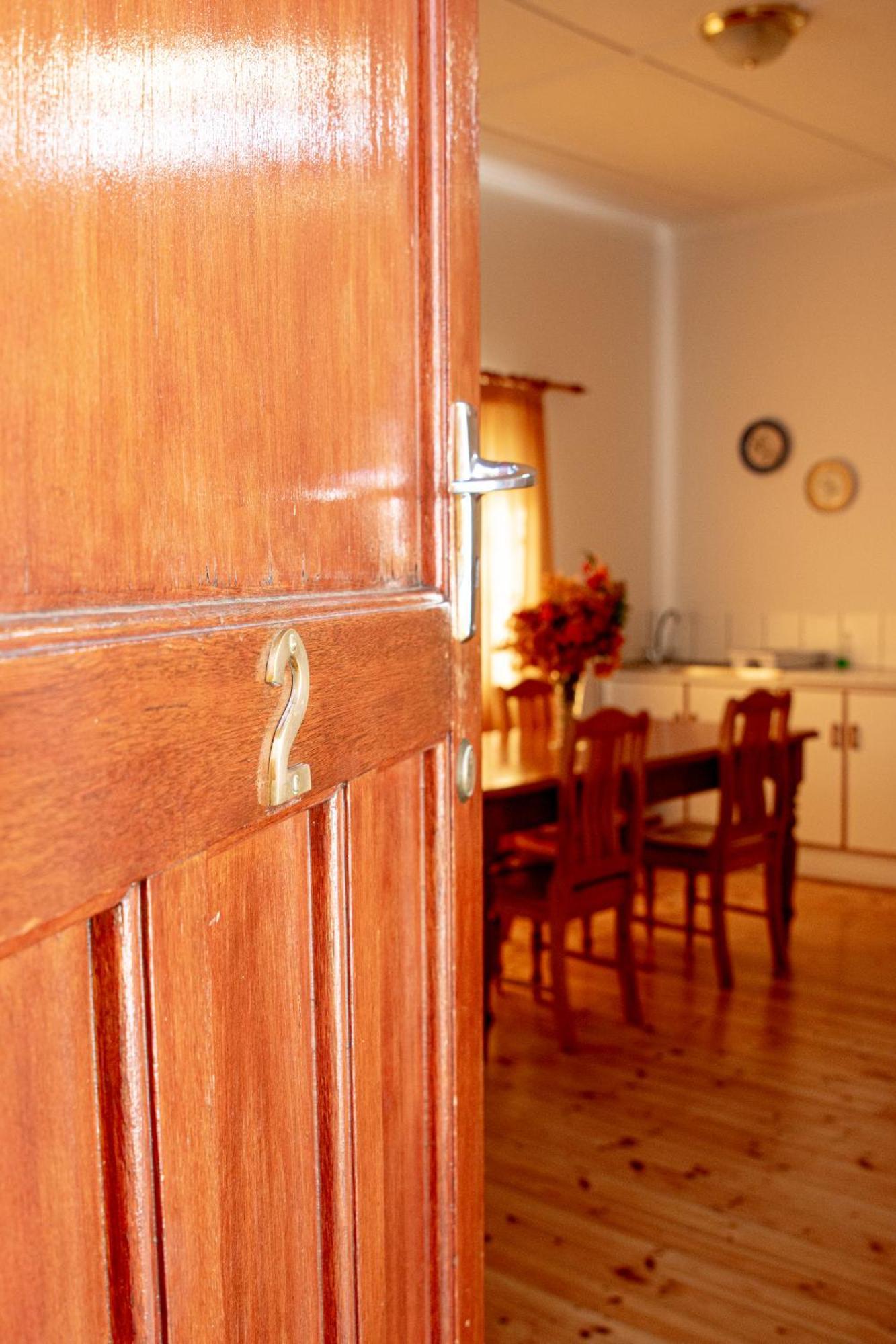 4 Rothman Street B&B Graaff-Reinet Εξωτερικό φωτογραφία