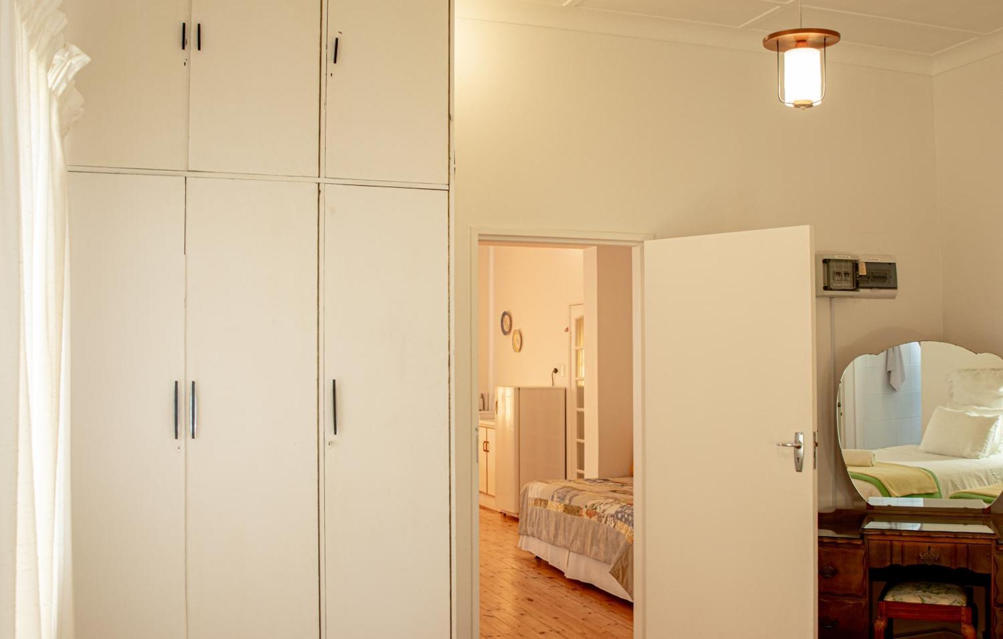 4 Rothman Street B&B Graaff-Reinet Εξωτερικό φωτογραφία